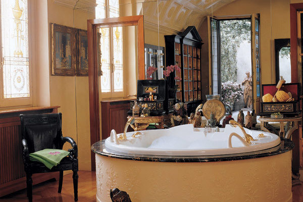 Ванная комната Донателлы Версаче